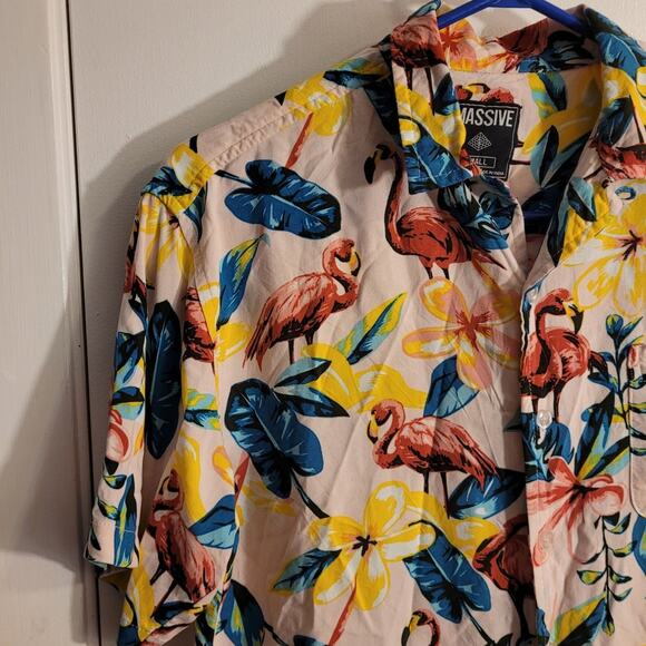 Massive Flamingo Hawaiian Shirt Mens Small - Fun Print Dadcore Nerdy Hipster - Picture 10 of 10